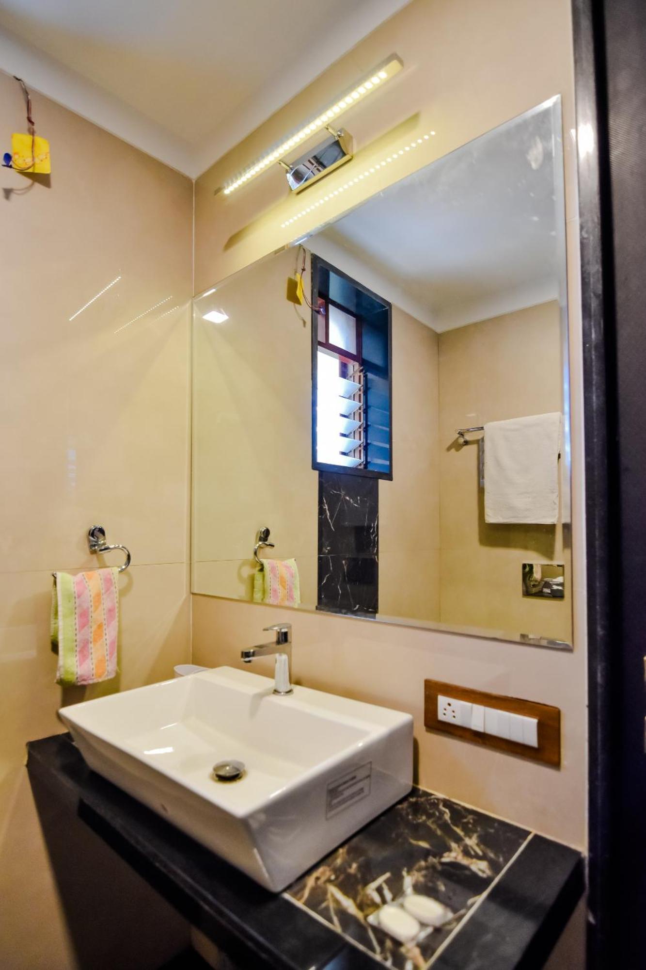 Lifeline Villas - Luxurious Taraangan 4 Mountain View Villa With Biggest Pool And Huge Open Area ロナバラ エクステリア 写真
